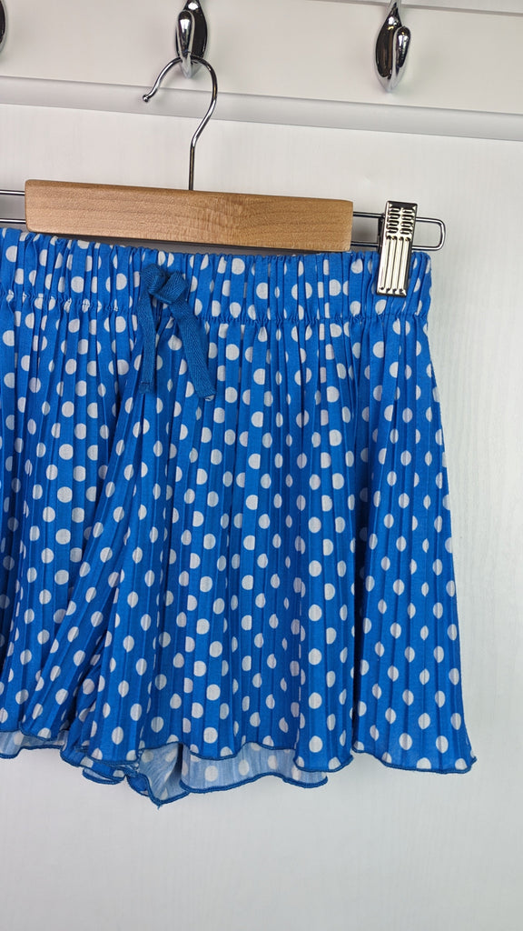 Zara Blue Polka Dot Shorts - Girls 9 Years Zara Used, Preloved, Preworn & Second Hand Baby, Kids & Children's Clothing UK Online. Cheap affordable. Brands including Next, Joules, Nutmeg Morrisons, TU, F&F, H&M.