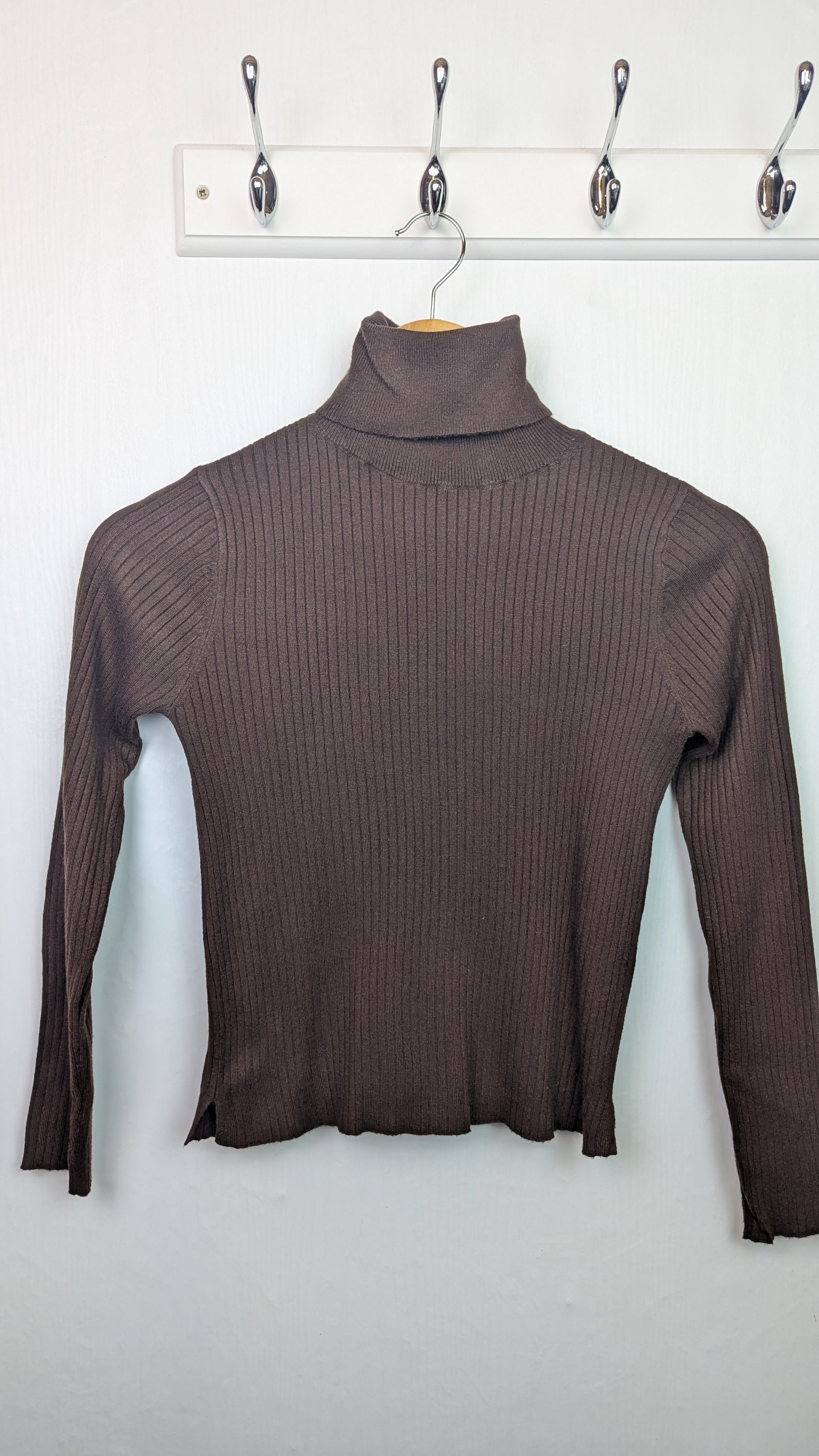 Zara Brown Ribbed Long Sleeve Top - Girls 13 - 14 Years - Little Ones Preloved. Second Hand Children's & Preloved Baby, Kids, Girls & Boys Clothes. UK online