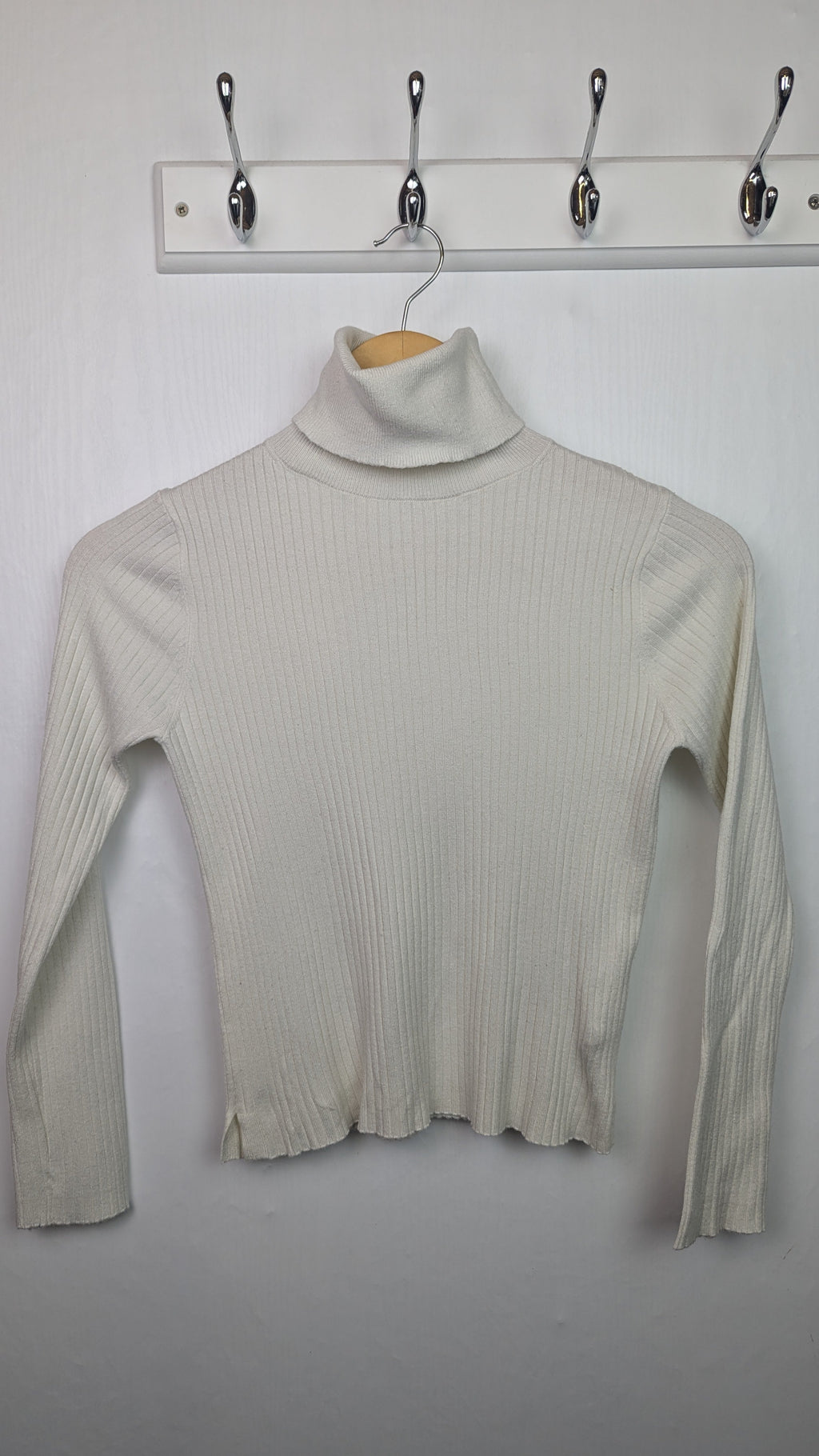 Zara Cream Ribbed Long Sleeve Top - Girls 13 - 14 Years - Little Ones Preloved. Second Hand Children's & Preloved Baby, Kids, Girls & Boys Clothes. UK online