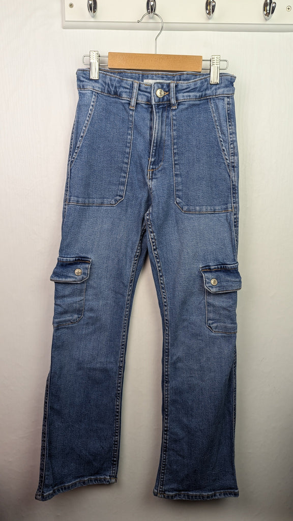 Zara Flared Pocket Jeans - Girls 11-12 Years Little Ones Preloved Used, Preloved, Preworn & Second Hand Baby, Kids & Children's Clothing UK Online. Cheap affordable. Brands including Next, Joules, Nutmeg Morrisons, TU, F&F, H&M.