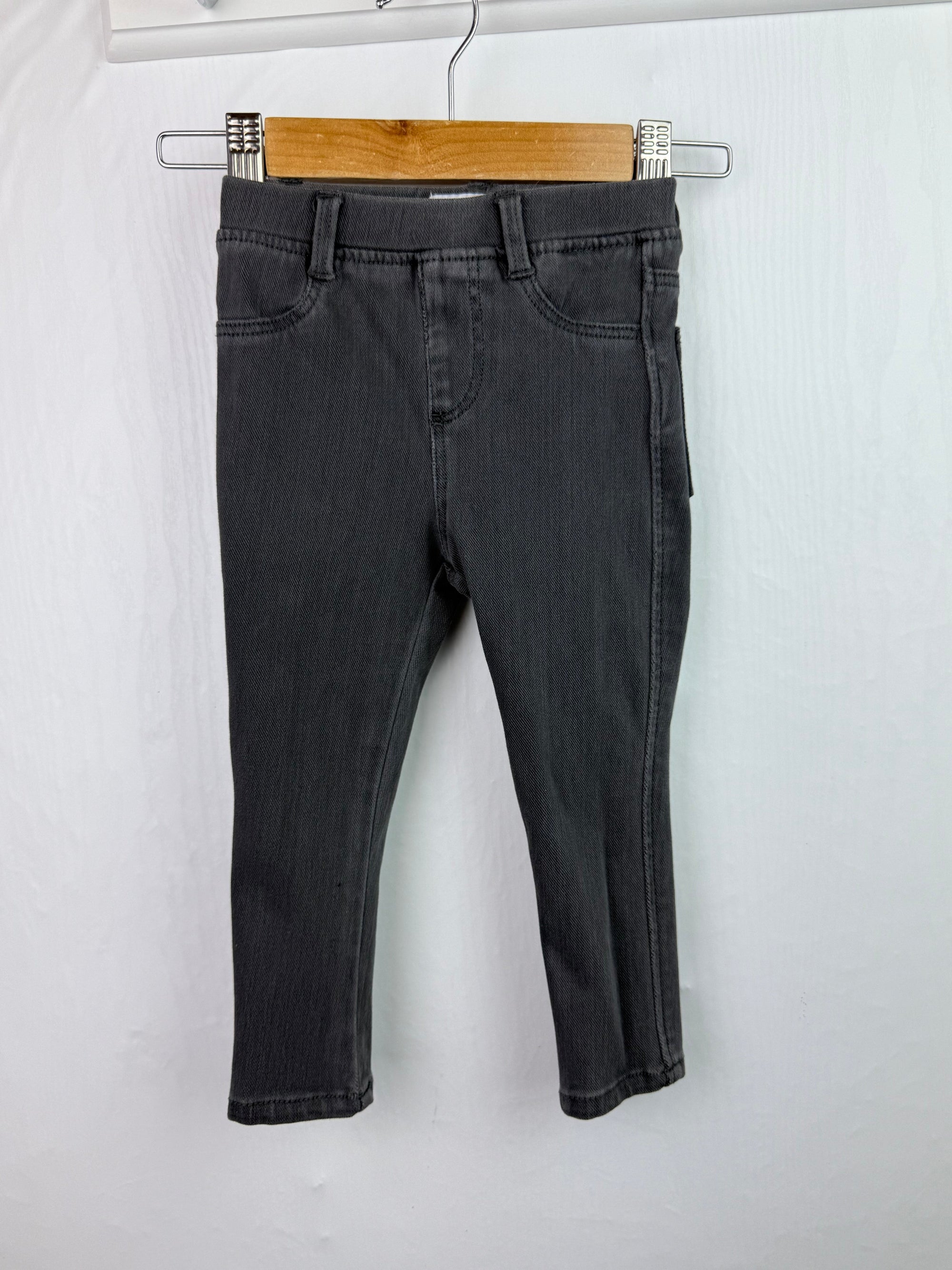 Zara Grey Jeggings - Uniex 18 - 24 Months - Little Ones Preloved. Second Hand Children's & Preloved Baby, Kids, Girls & Boys Clothes. UK online