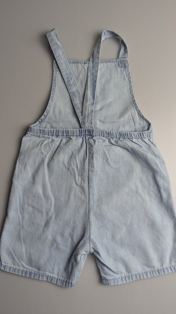 Zara Light Denim Romper - Unisex 9-12 Months Zara Used, Preloved, Preworn & Second Hand Baby, Kids & Children's Clothing UK Online. Cheap affordable. Brands including Next, Joules, Nutmeg Morrisons, TU, F&F, H&M.