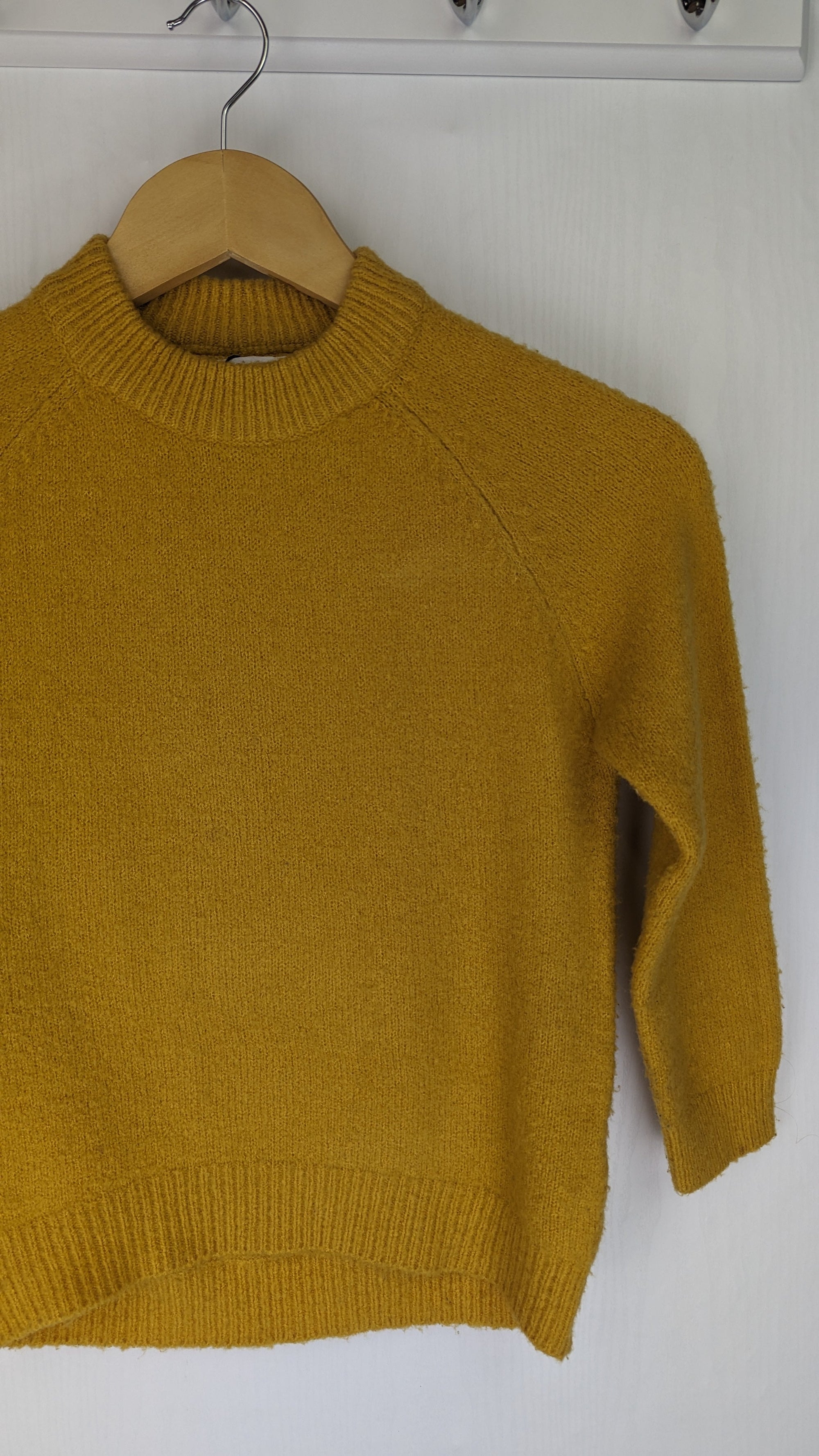 Zara Mustard Yellow Knit Jumper - Unisex 8 Years - Little Ones Preloved. Second Hand Children's & Preloved Baby, Kids, Girls & Boys Clothes. UK online