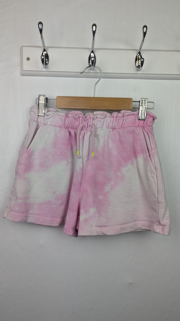 Zara Pink Tie Dye Shorts - Girls 11-12 Years Little Ones Preloved Used, Preloved, Preworn Baby, Girls & Boys Clothes. Kids & Children's second hand Clothing UK Online. Cheap affordable. Brands including Next, Joules, Nutmeg Morrisons, TU, F&F, H&M.