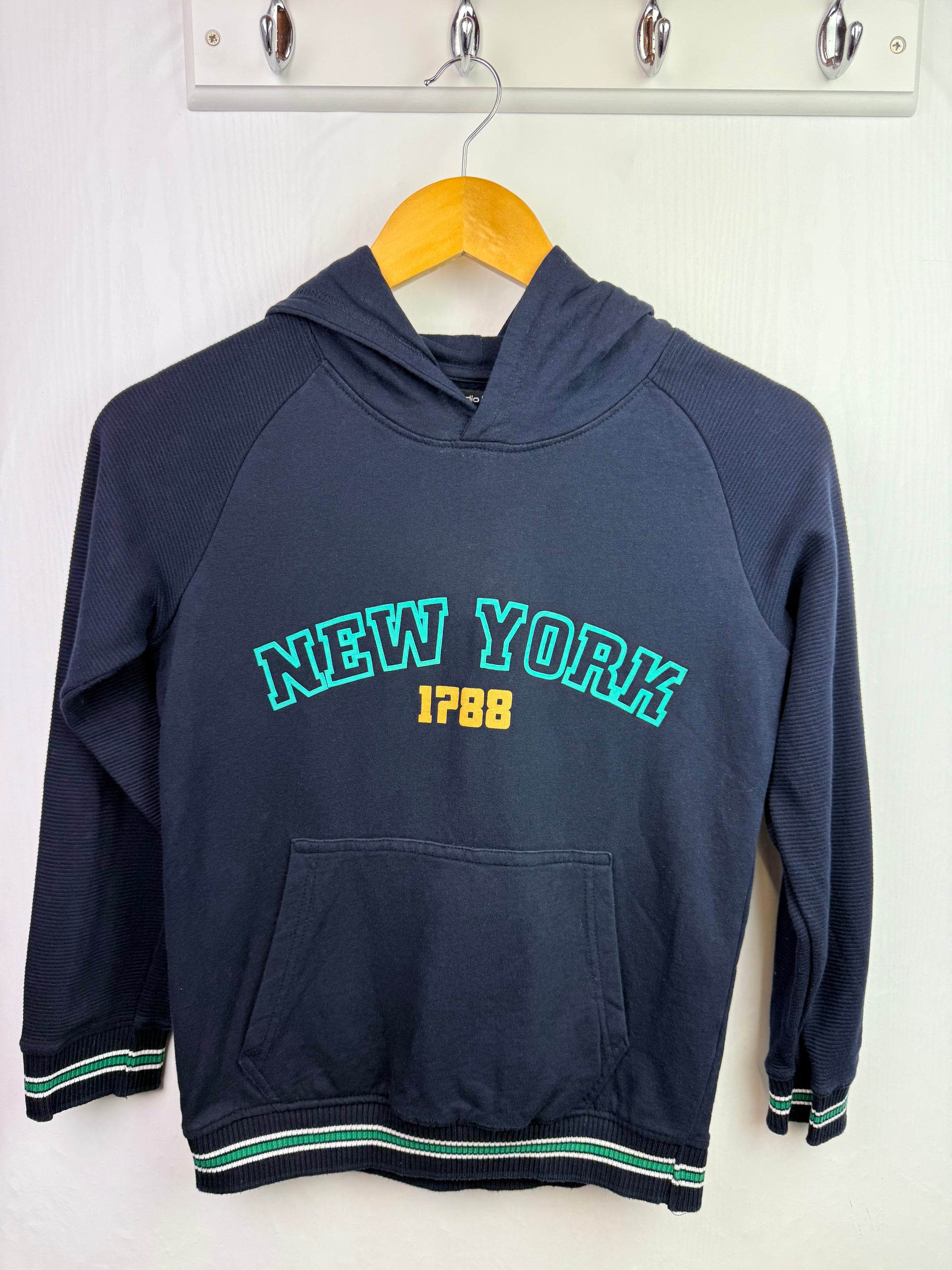 Zudio New York Hoodie - Unisex 11 - 12 Years - Little Ones Preloved. Second Hand Children's & Preloved Baby, Kids, Girls & Boys Clothes. UK online