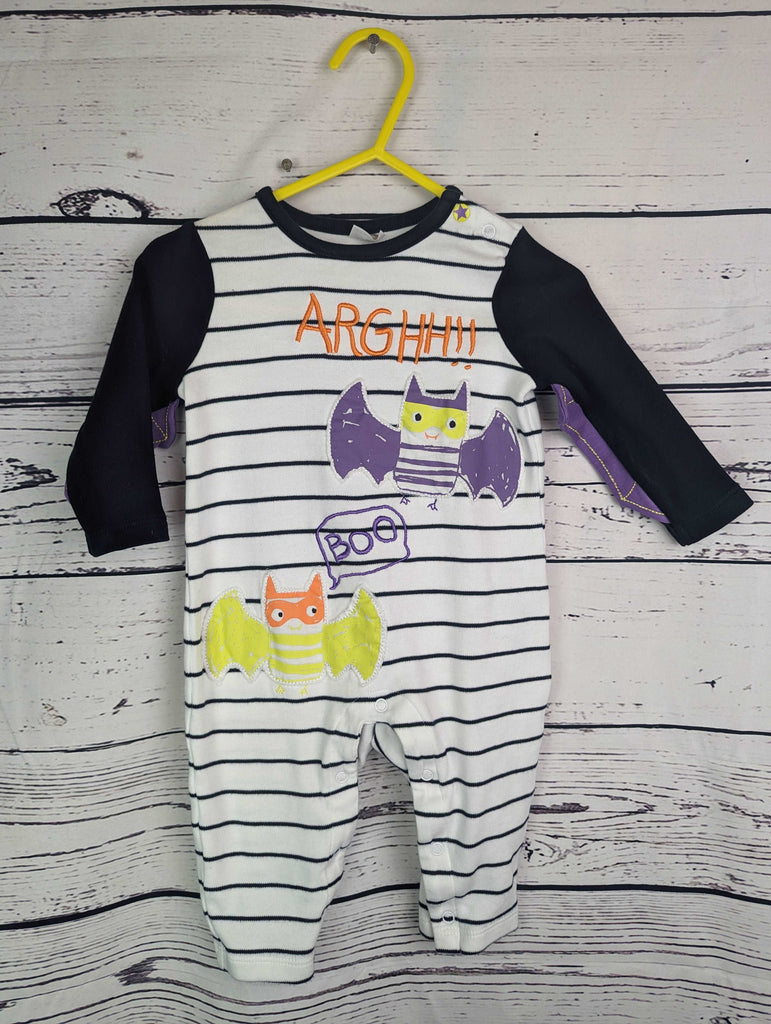 Baby Halloween Bat Romper 3-6 Months Little Ones Preloved - Preloved Children's Clothes Online Used, Preloved, Preworn & Second Hand Baby, Kids & Children's Clothing UK Online. Cheap affordable. Brands including Next, Joules, Nutmeg, TU, F&F, H&M.